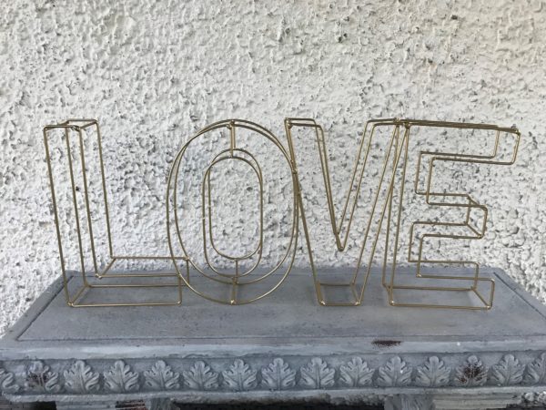 LOVE, metallist